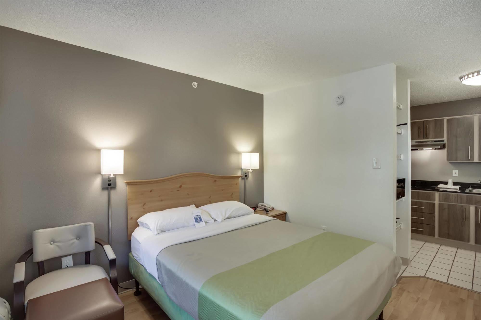 Studio 6-Stafford, Tx - Houston - Sugarland Екстер'єр фото